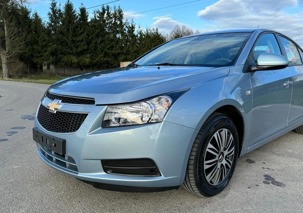 Chevrolet Cruze cena 22900 przebieg: 121000, rok produkcji 2009 z Puławy małe 781